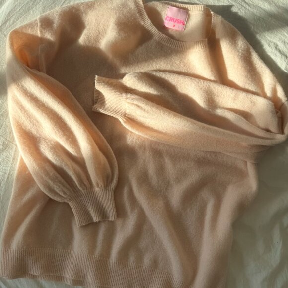 Crush Cashmere Sweater (S) - Light Pink - LIKE NEW - Picture 2 of 8